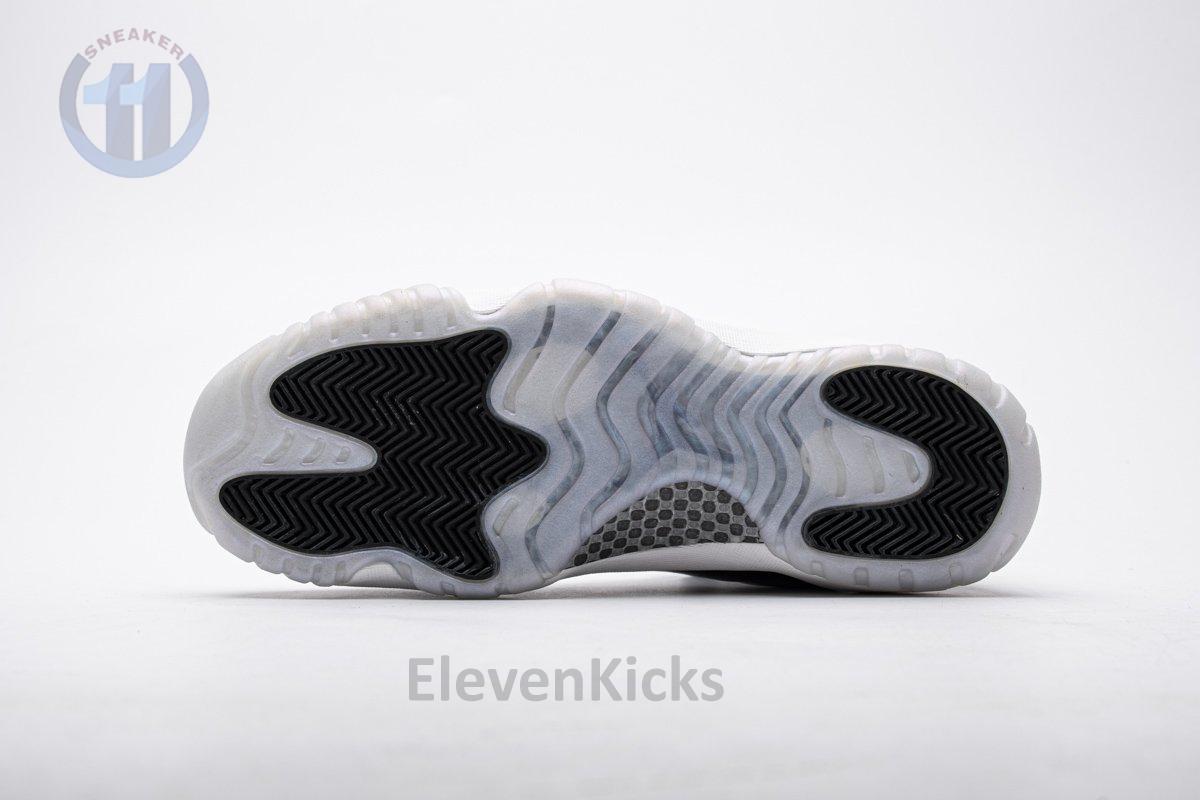 528895-145 Air Jordan 11 Retro Low Iridescent