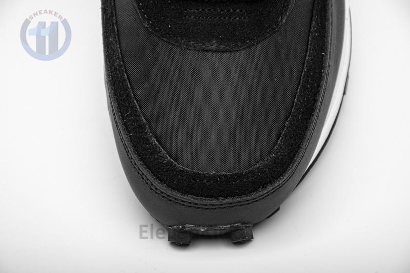 BV0073-002 Sacai x Nike LDWaffle BlackWhite