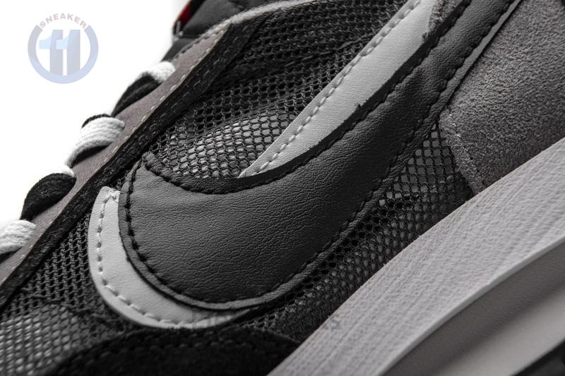 Sacai x Nike LDWaffle BlackWhite BV0073-001