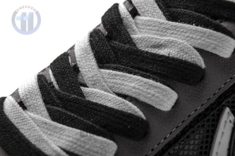 Sacai x Nike LDWaffle BlackWhite BV0073-001