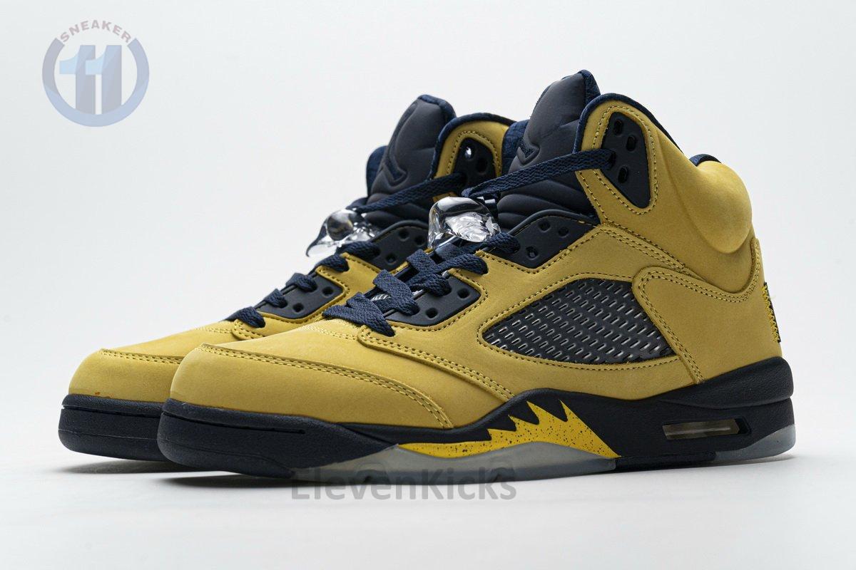CQ9541-704 Air Jordan 5 Retro SE “Michigan”