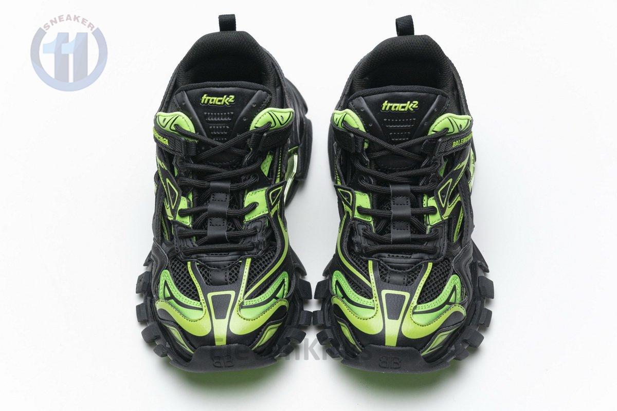 568615 W2GN1 1012 Blenciaga Track 2 Sneaker Black Green