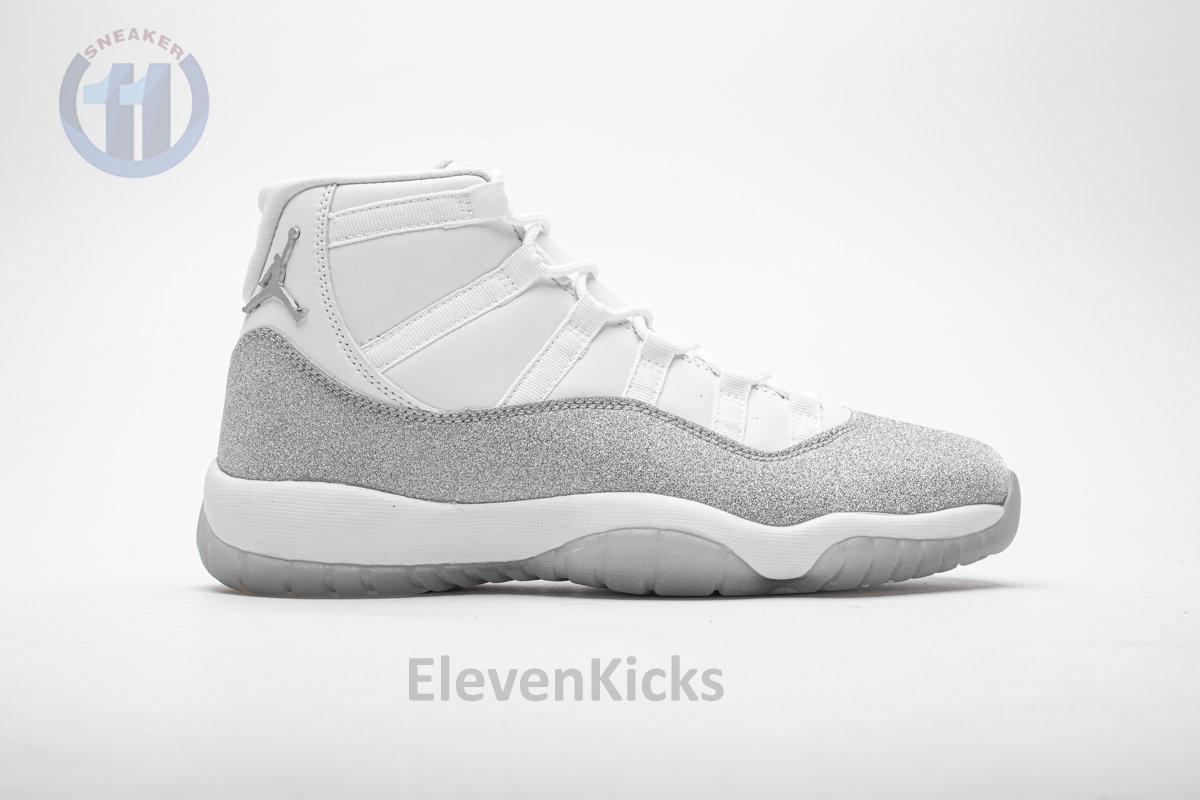 AR0715-100 WMNS Air Jordan 11 Retro White Metallic Silver
