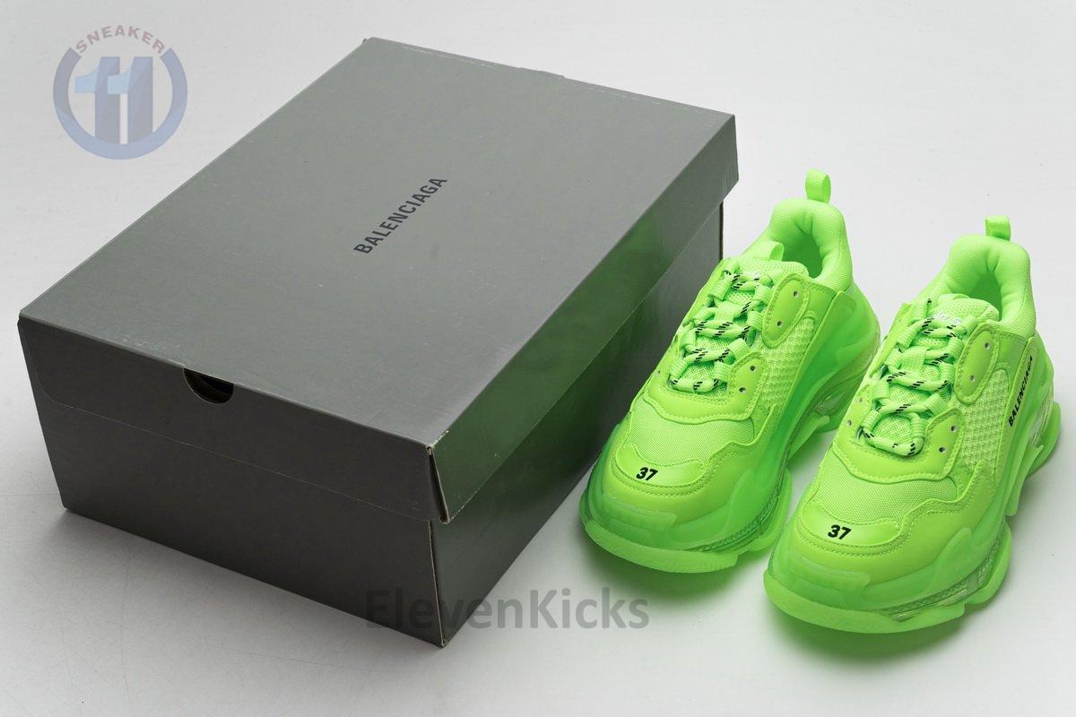 544351 w09o1 3802 Ba*len*cia*ga triple s fluorescent green