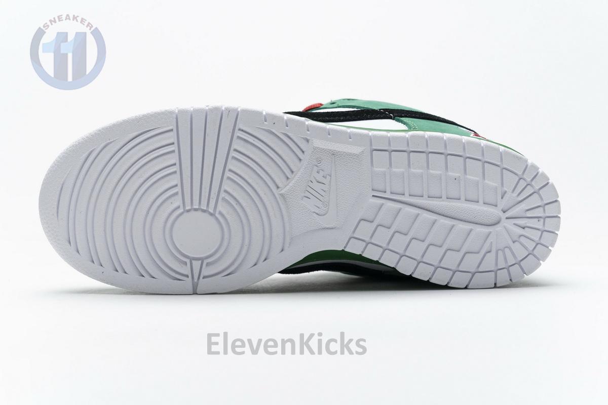 304292 302 Nike SB Dunk Low Pro “Heineken”