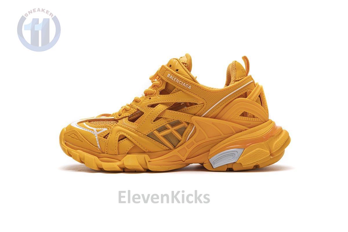 568615 W2GN5 5817 Blenciaga Track 2 Sneaker Orange