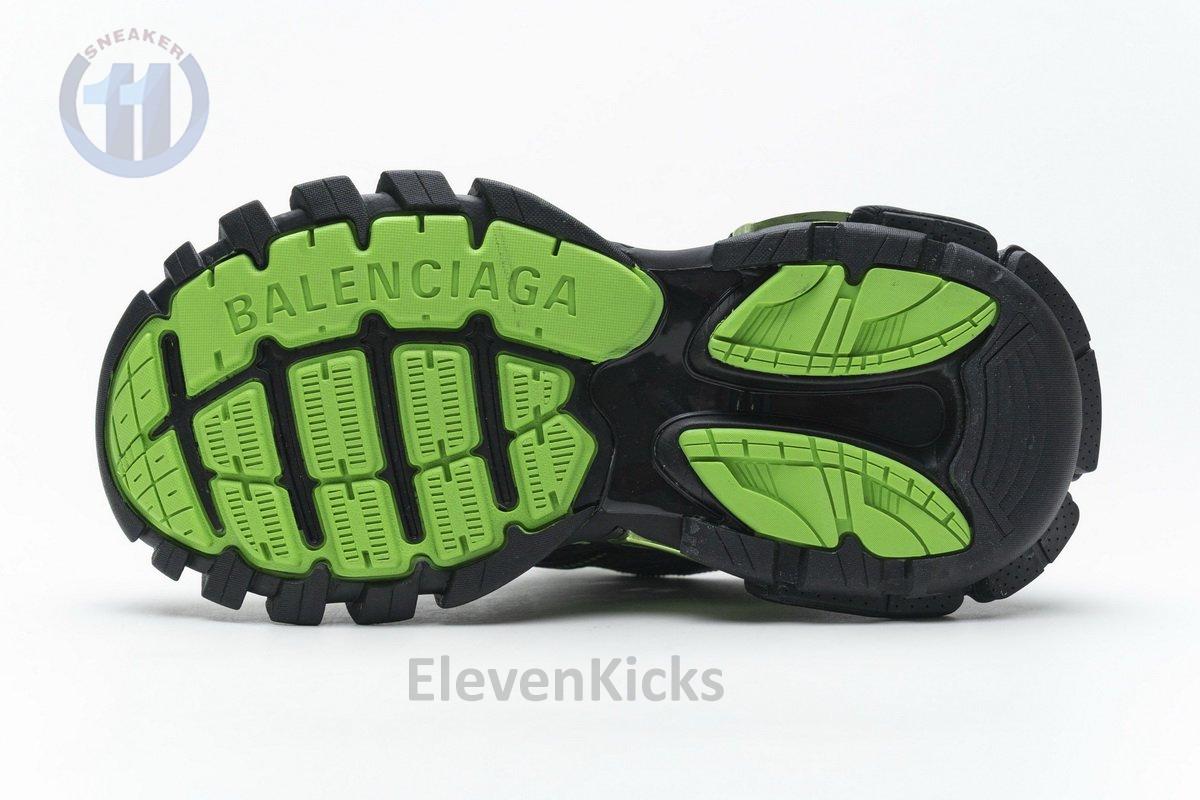 568615 W2GN1 1012 Blenciaga Track 2 Sneaker Black Green