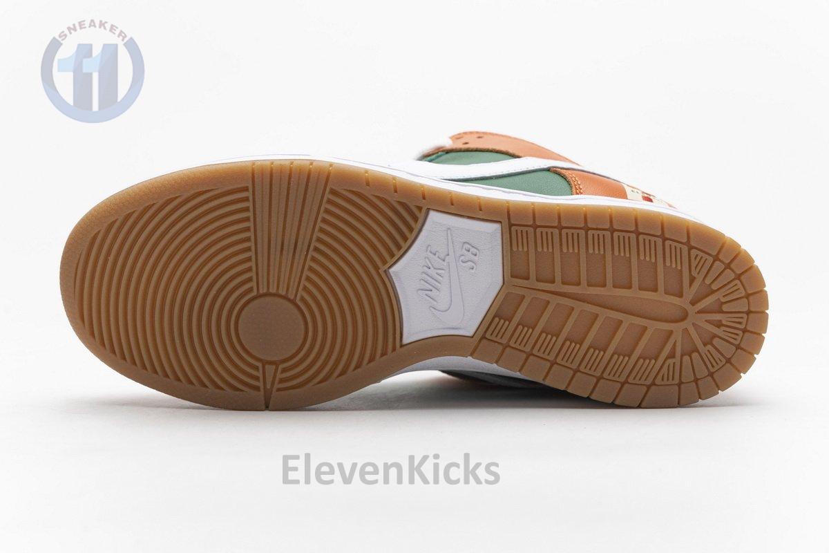 CZ5130-600 7-Eleven x Nike SB Dunk Low