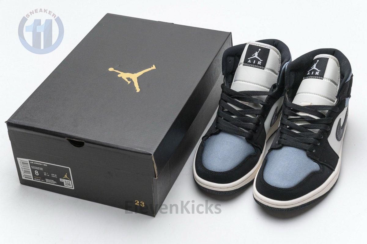 852542-011 Air Jordan 1 Mid SE “Satin Grey”