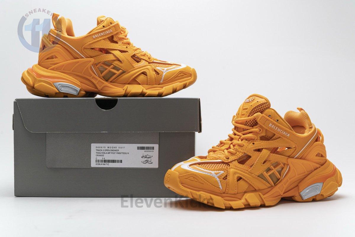 568615 W2GN5 5817 Blenciaga Track 2 Sneaker Orange