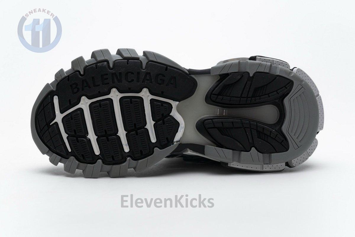 570391 W2GN3 1285 Blenciaga Track 2 Sneaker Medium Grey