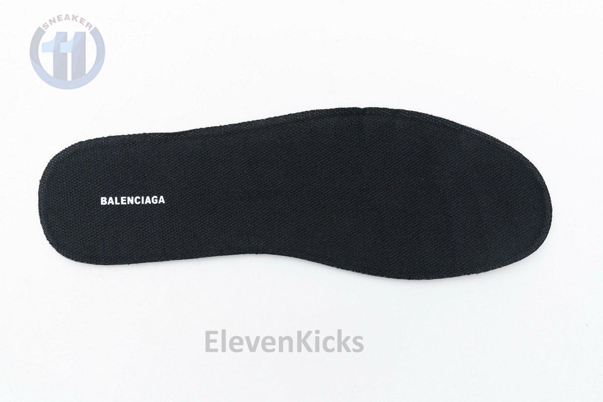 568615 W2MA1 5610 Blenciaga Track 2 Sneaker Chameleon