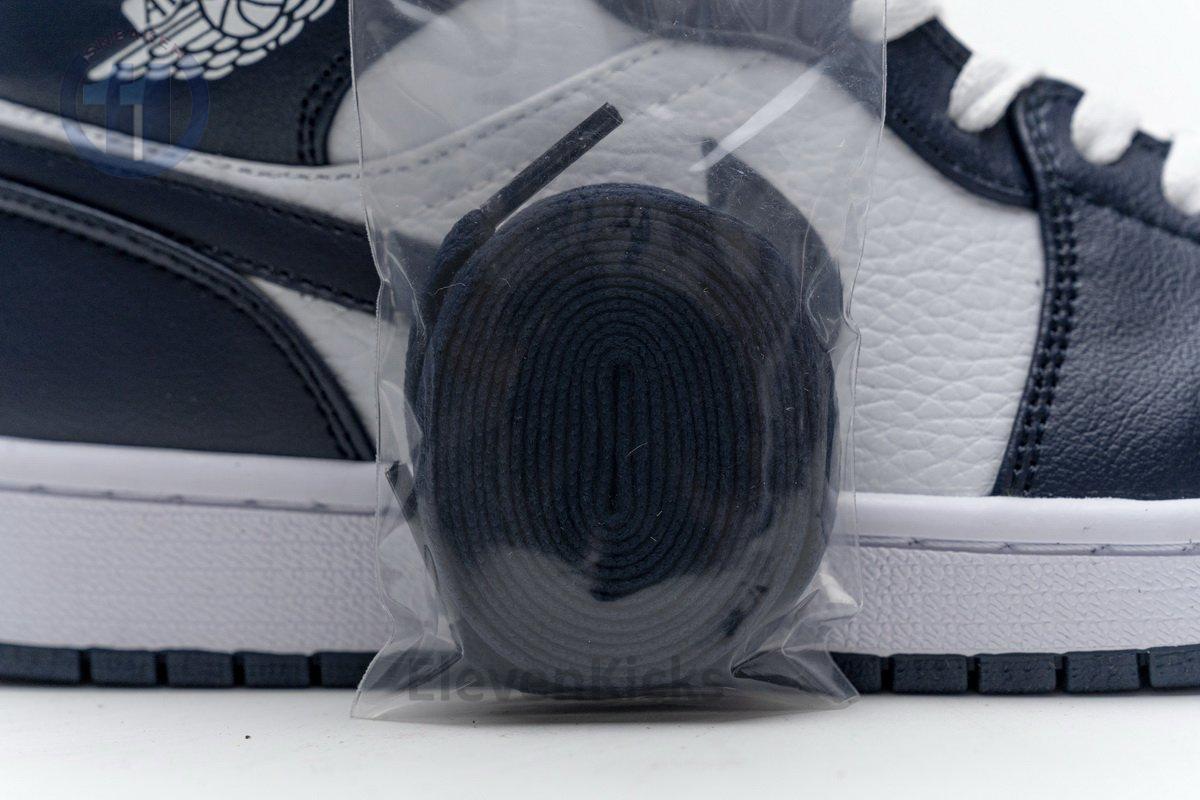 554724-174 Air Jordan 1 Mid Obsidian