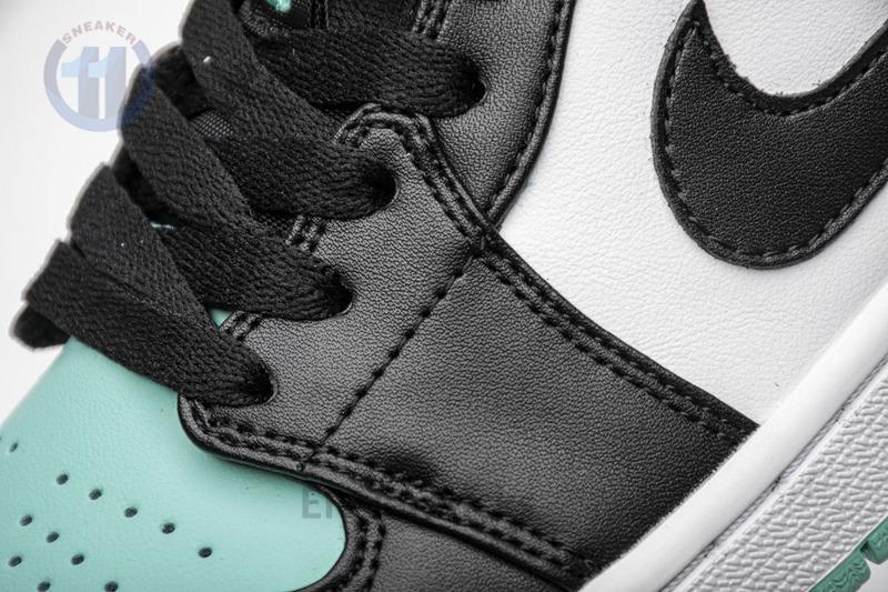 Air Jordan 1 Low Emerald Toe 553558-117