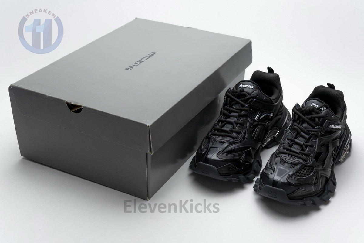 570391 W2GN1 1000 Blenciaga Track 2 Sneaker Black