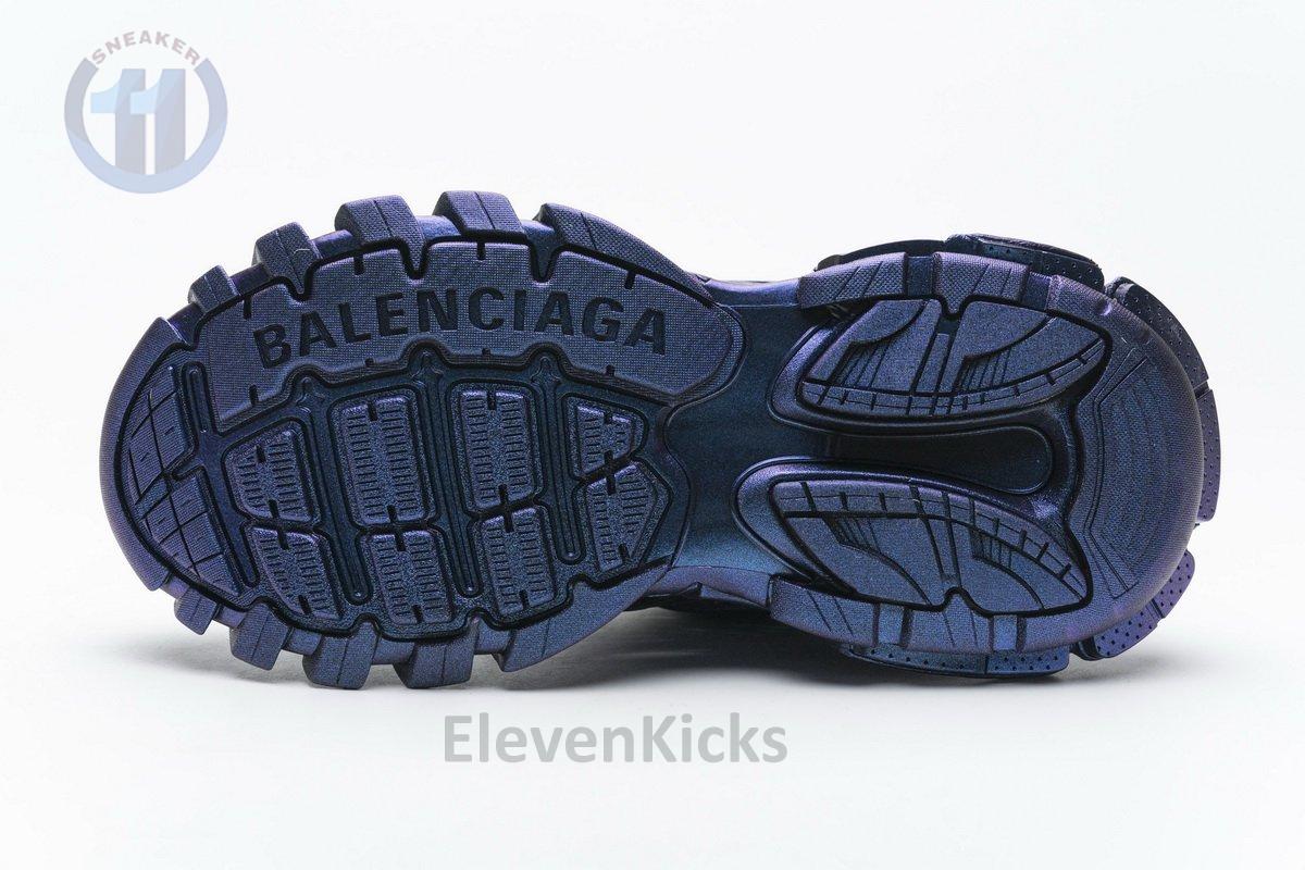 568615 W2MA1 5610 Blenciaga Track 2 Sneaker Chameleon