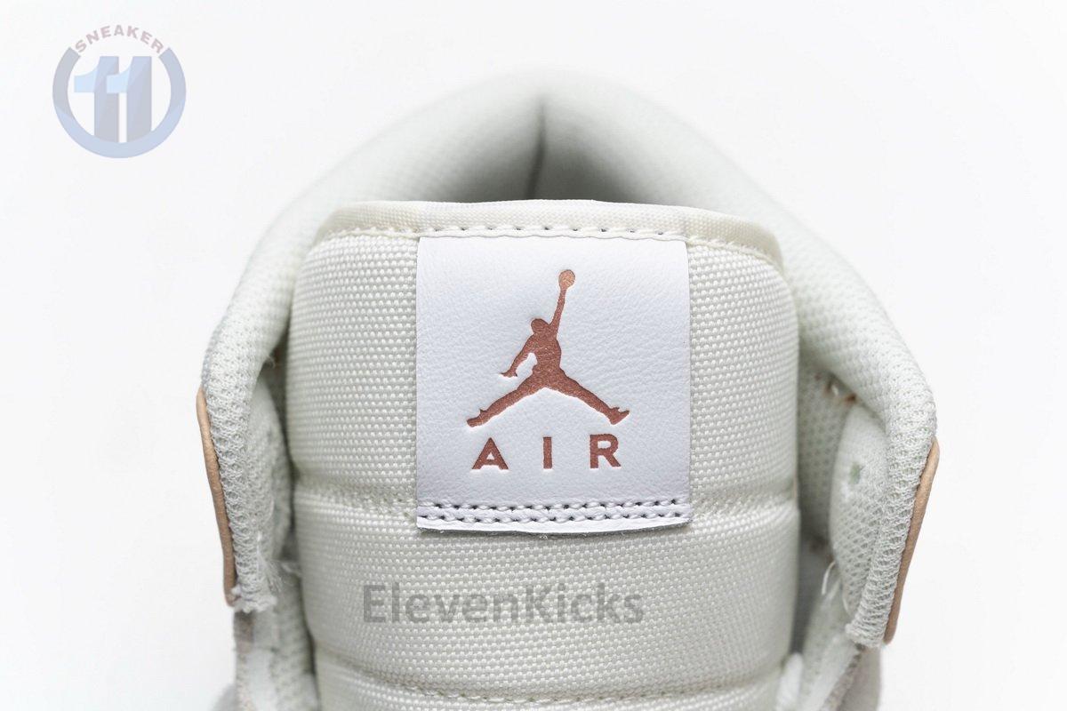 CV3044-100 Air Jordan 1 Mid Milan