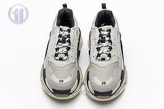 584088 w09o1 1900 Ba*len*cia*ga triple s silvery