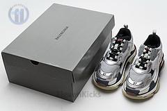 541624 w06e2 7320 Ba*len*cia*ga triple s grey silver