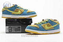 313170-731 Dunk Low Premium SB “Three Bears”