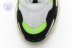 483513 w06e1 1008 Ba*len*cia*ga triple s white green