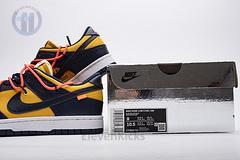 CT0856-700 OFF WHITEx Nike Dunk SB Low White Michigan