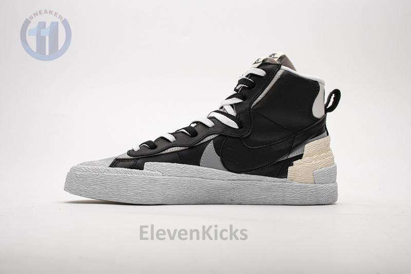 BV0072-002 Sacai x Nike Blazer Mid Black Grey