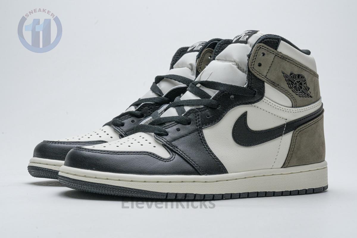 Air Jordan 1 Retro High OG ‘Dark Mocha’