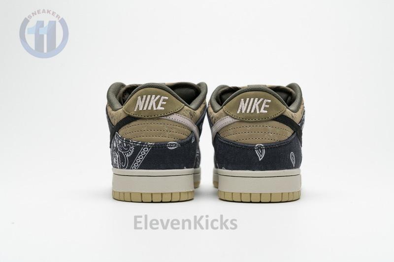 350 Travis Scott x Nike SB Dunk Low