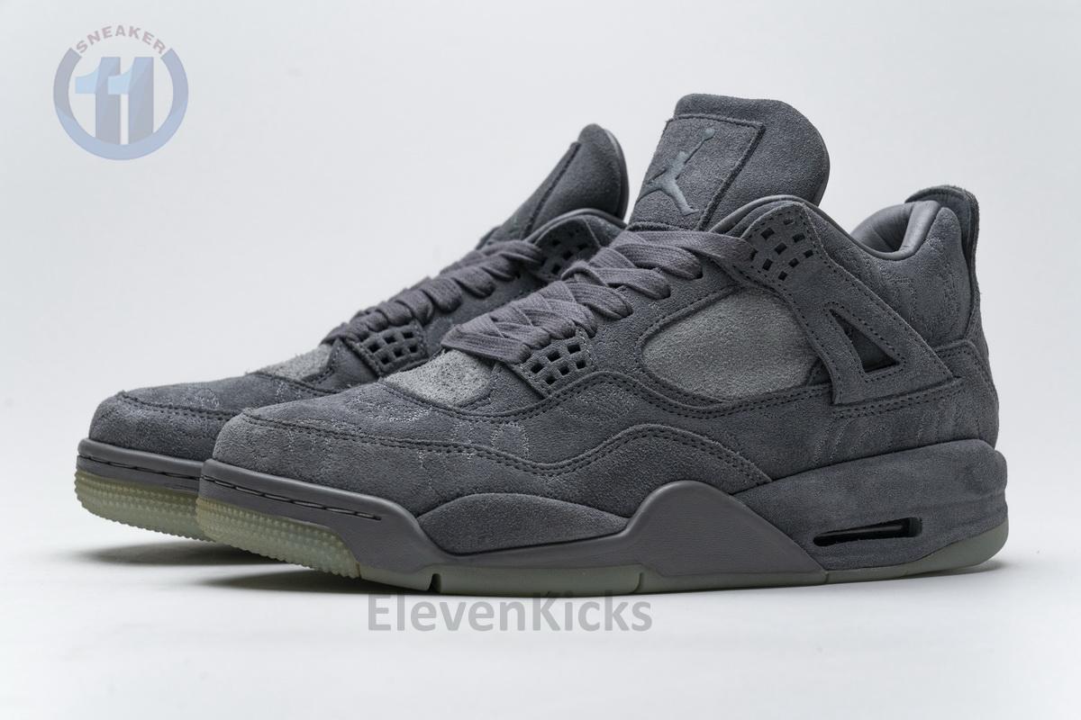 Air Jordan 4 Retro KAWS