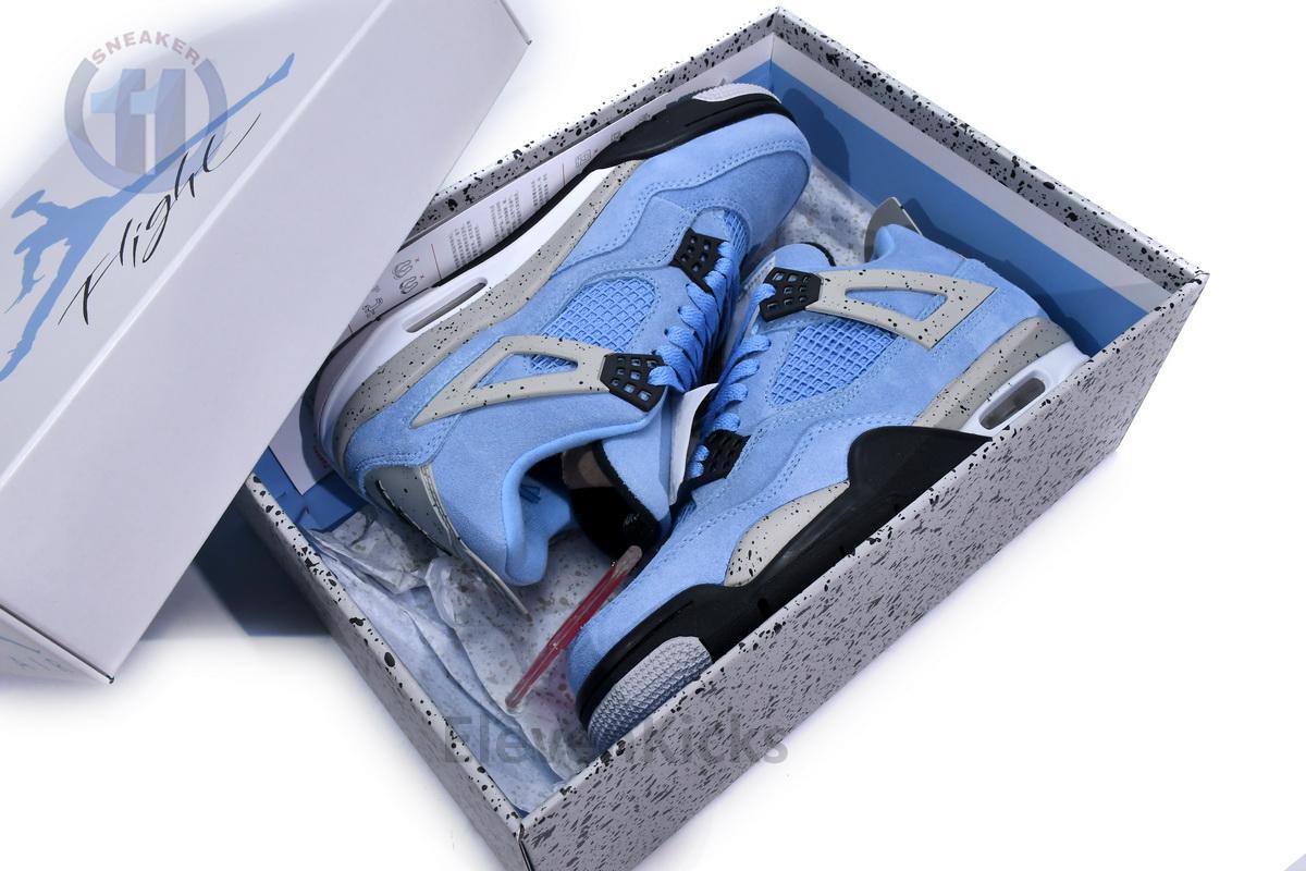 CT8527-400 Air Jordan 4 SE University Blue