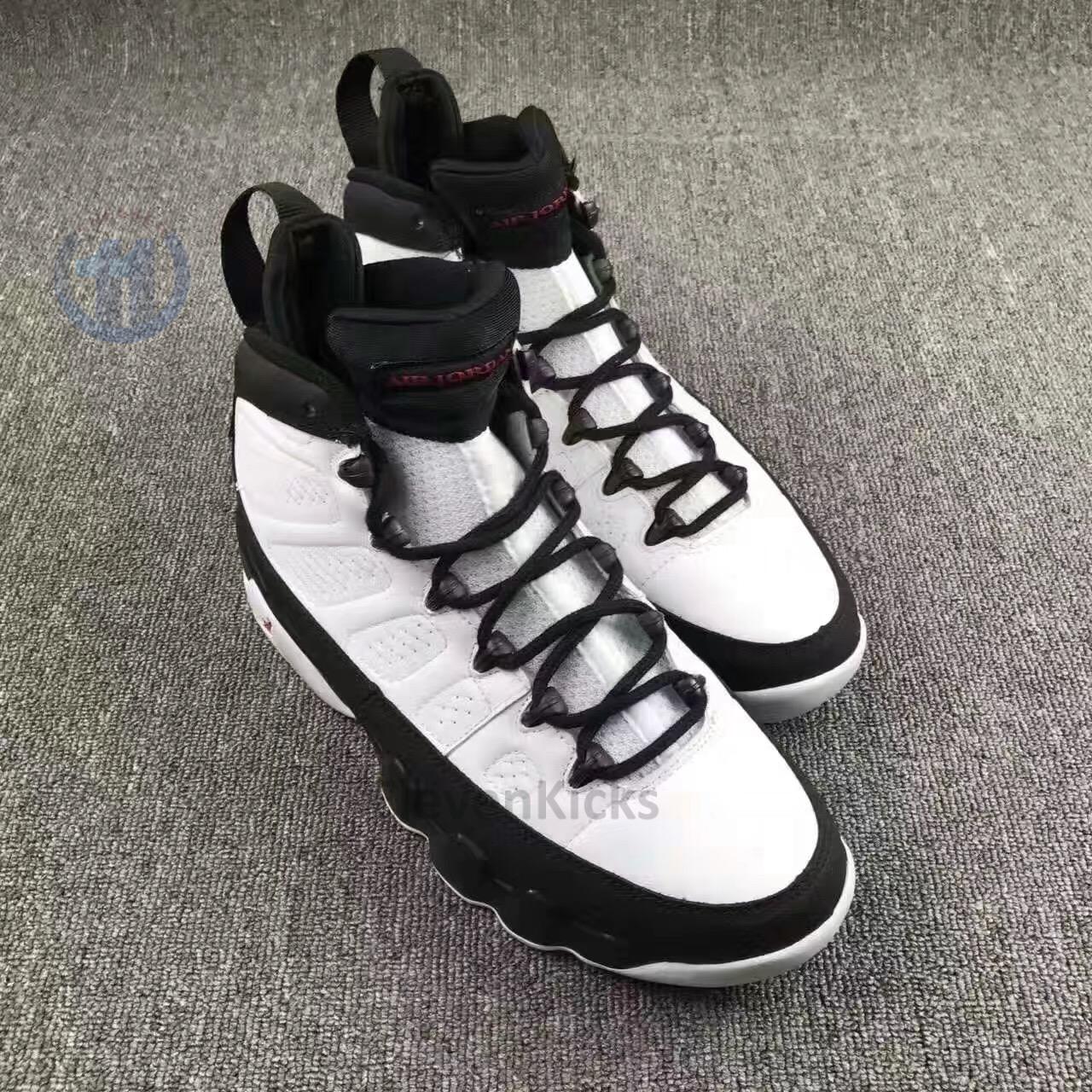 Air Jordan 9 OG “Space Jam” 302370-112