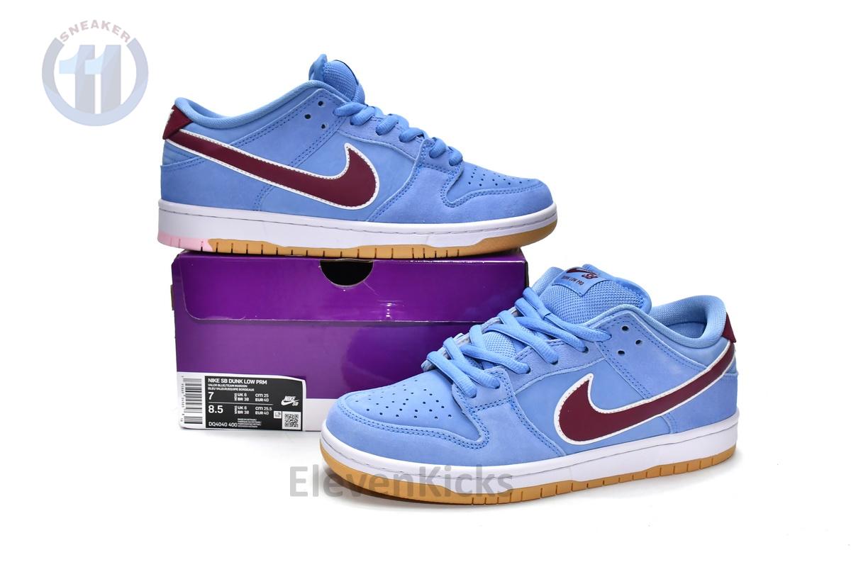 Nike SB Dunk Low Philadelphia Phillies
