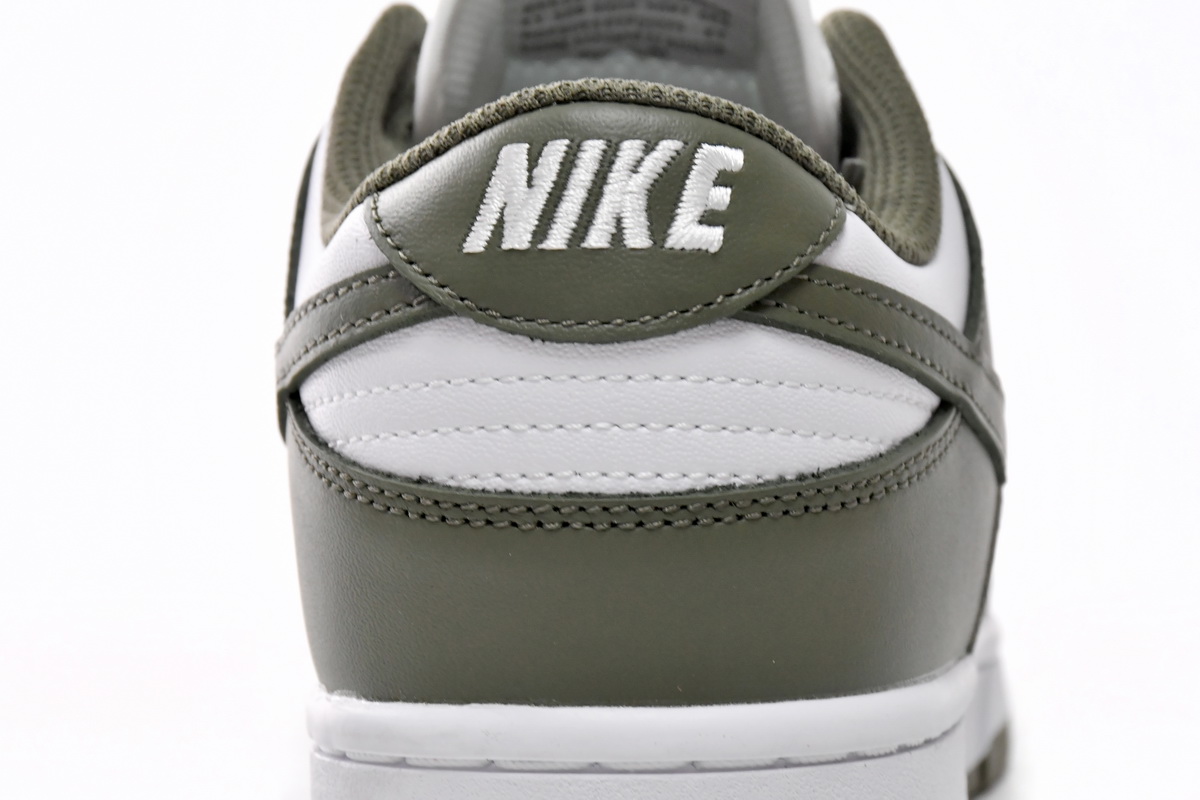 Nike Dunk Low Medium Olive