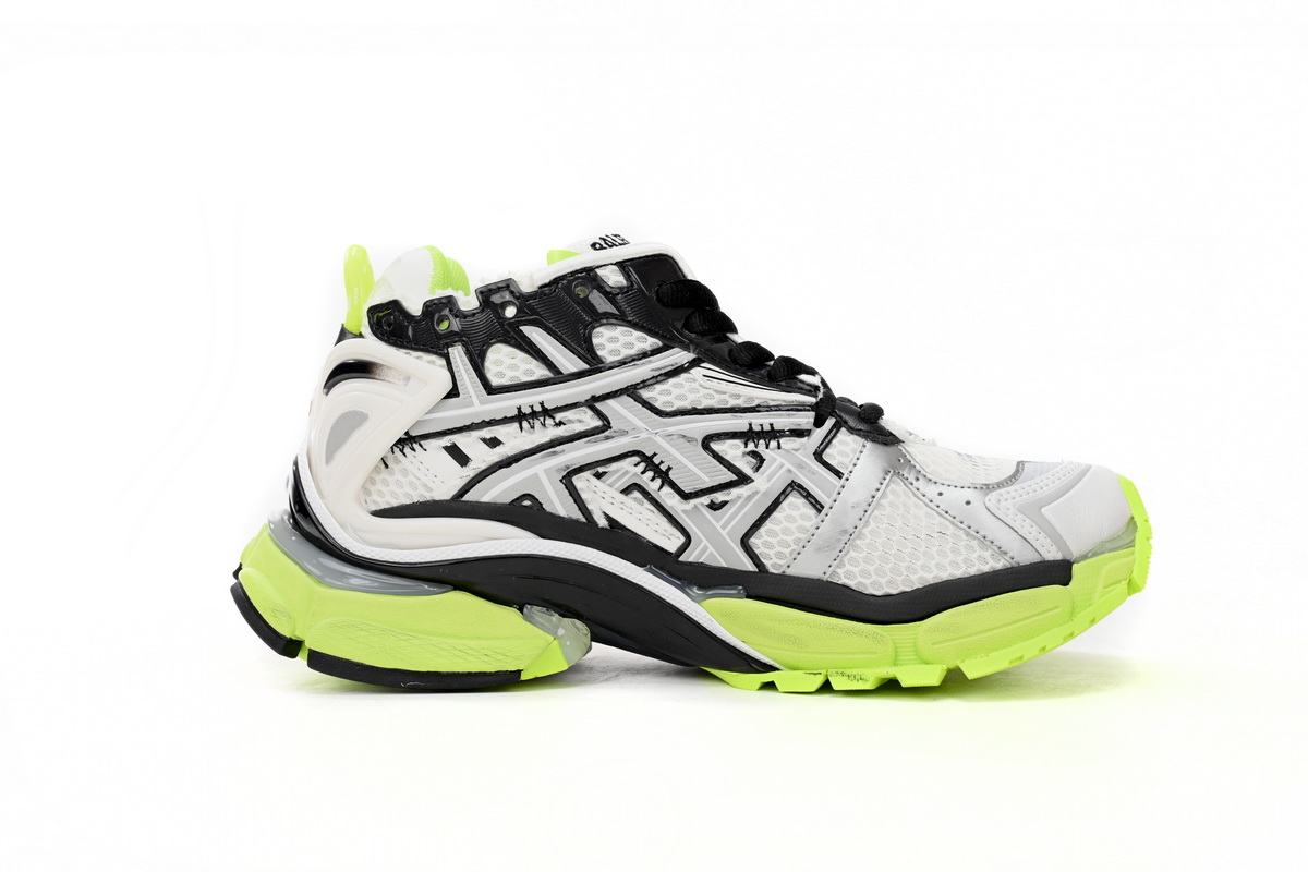 Ba*len*cia*ga runner black, white, and yellow