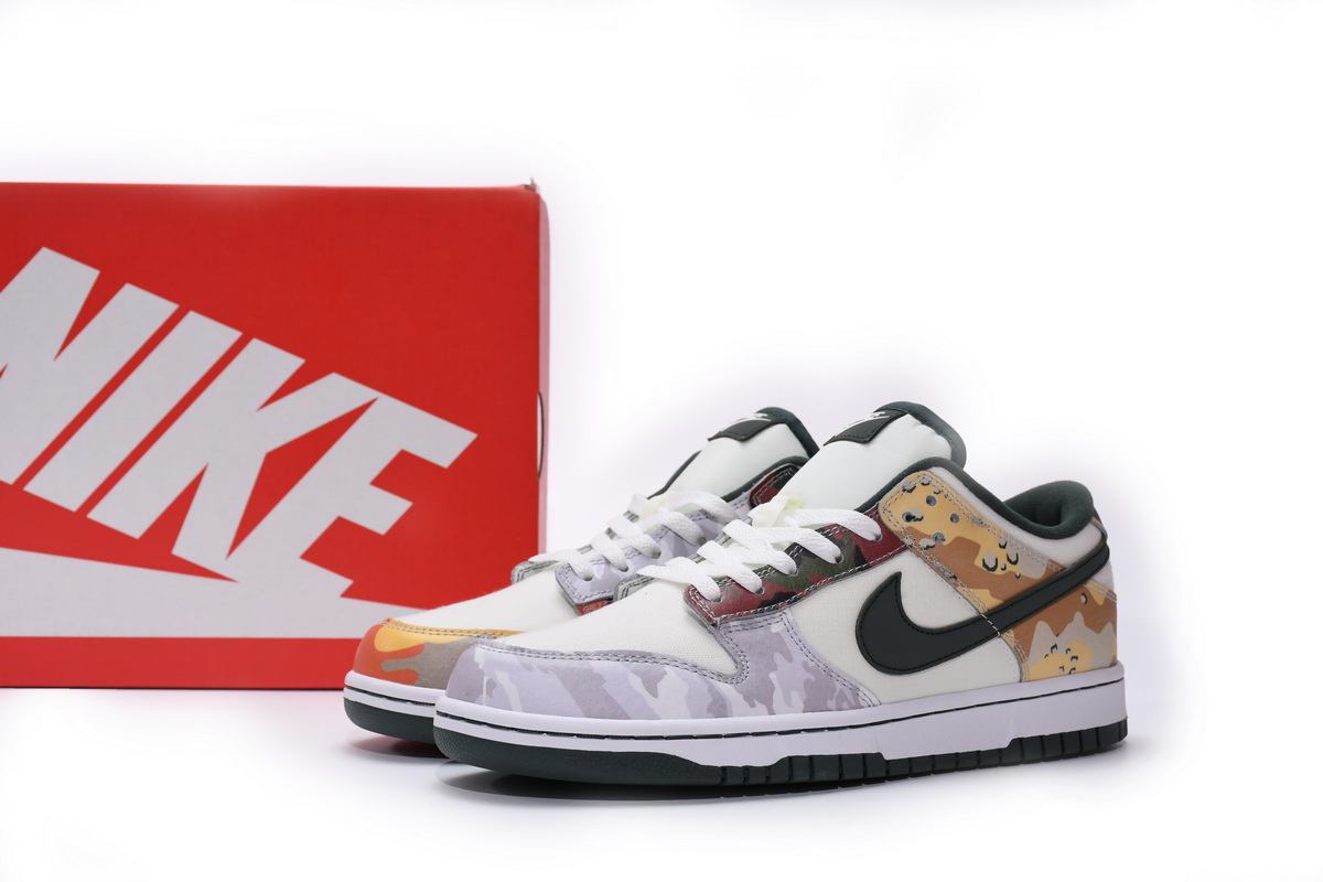 Nike Dunk Low SE Sail Multi-Camo