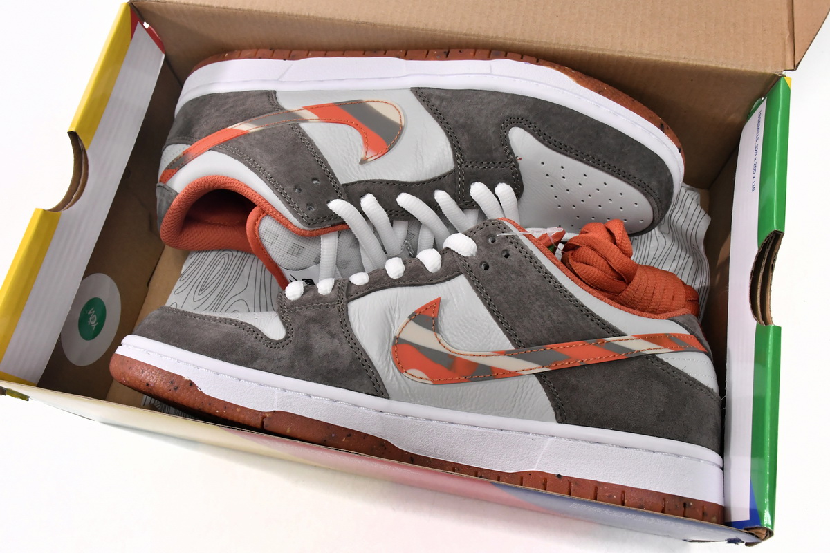 Crushed D.C x Nike SB Dunk Low Pro