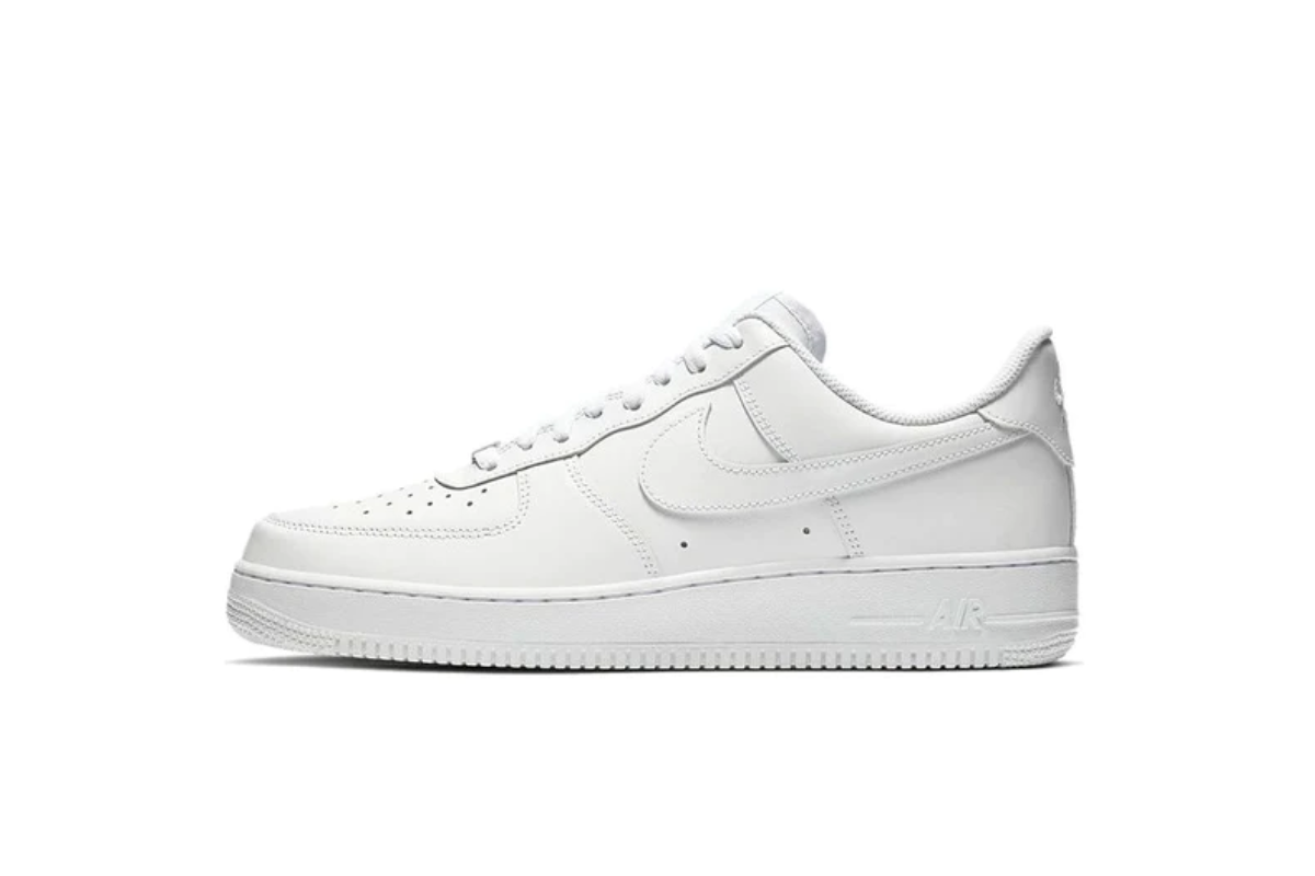 Nike Air Force 1 ’07 ‘Triple White’