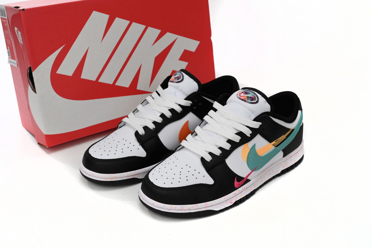 Nike Dunk Low RETRO PRM
