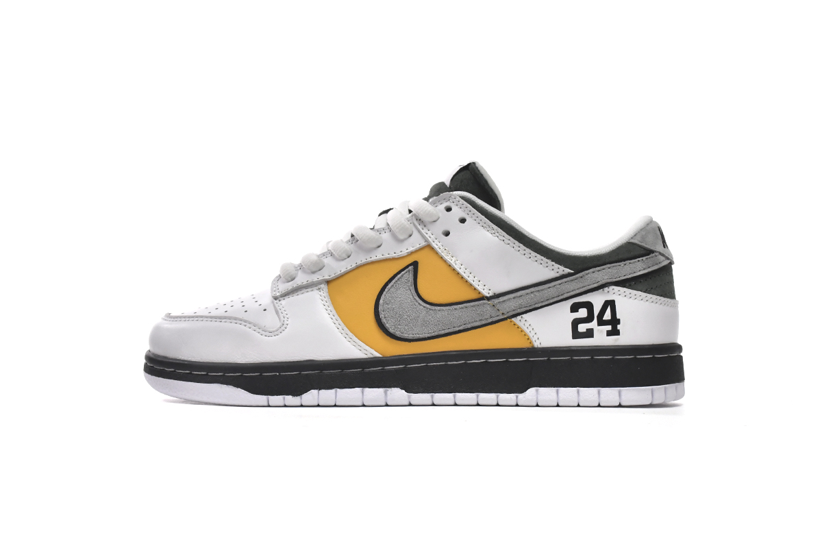 Otomo Katsuhiro x Nike SB Dunk Low Pro Kobe