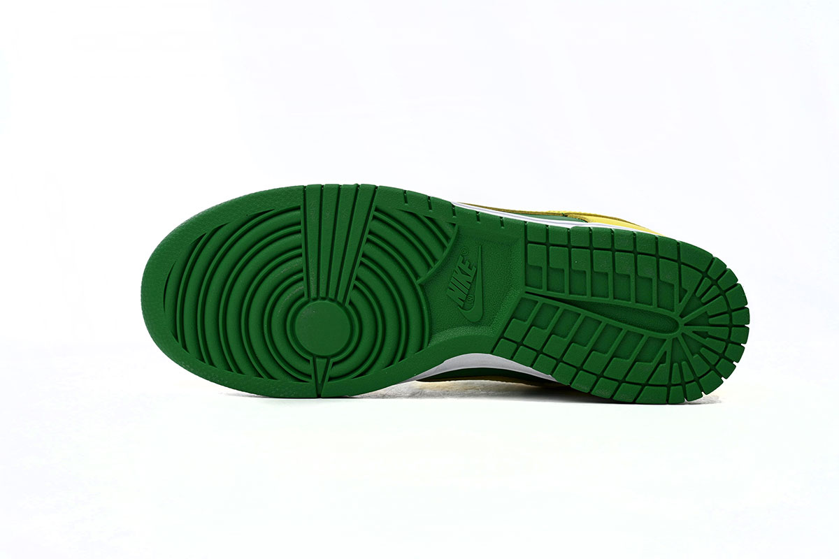 Nike Dunk Low Reverse Brazil