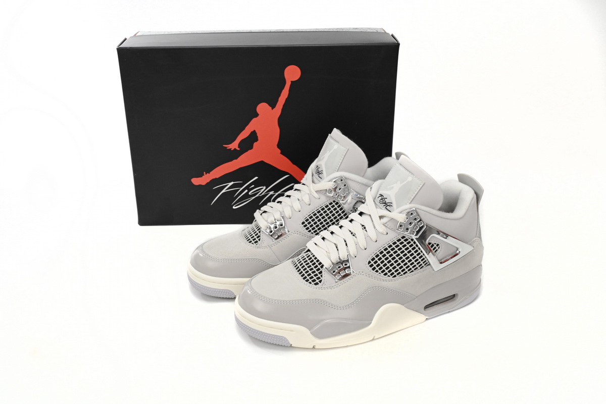 Air Jordan 4 WMNS “Frozen Moments”