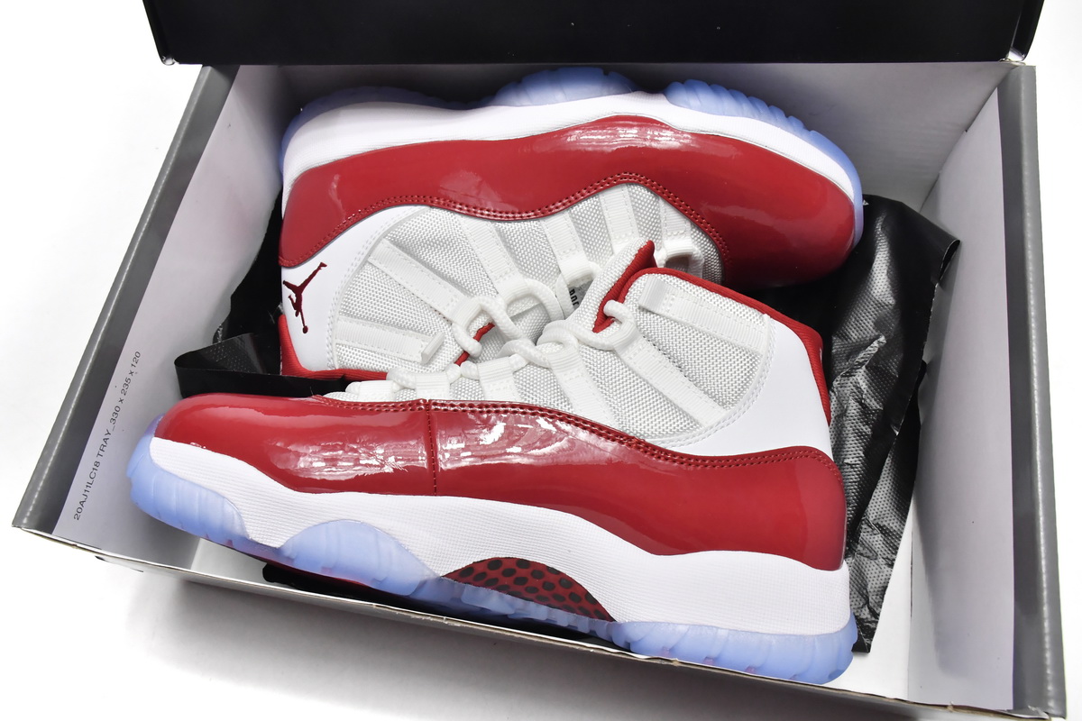 Air Jordan 11 Retro Cherry