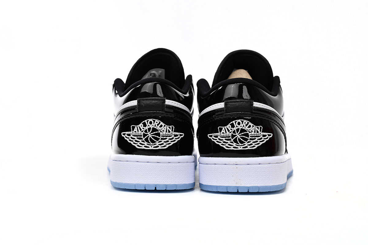 Air Jordan 1 Low “Concord”