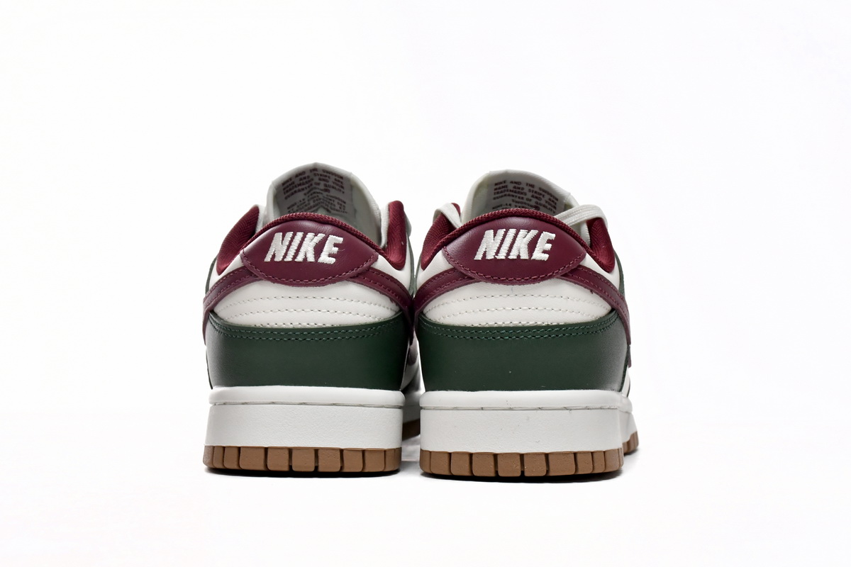 Nike Dunk Low Gorge Green