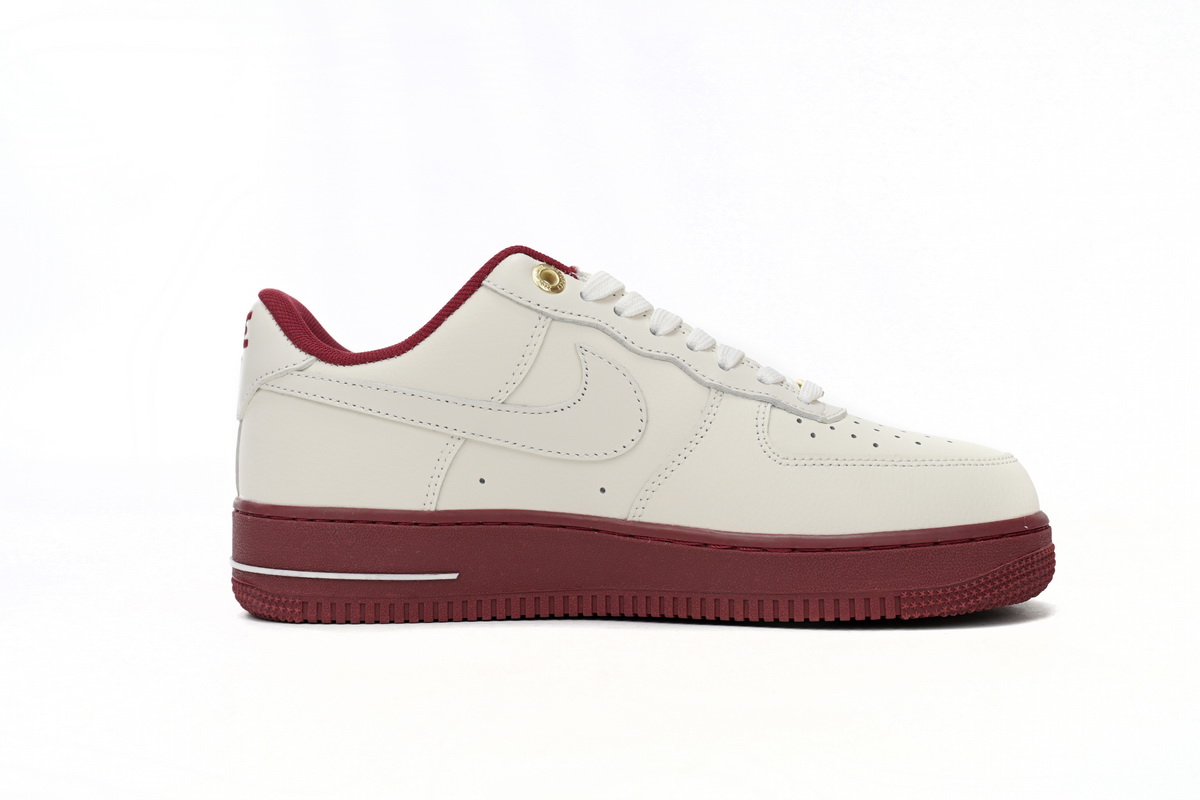 DQ7582-100 Nike Air Force 1’07 Low Beige Red