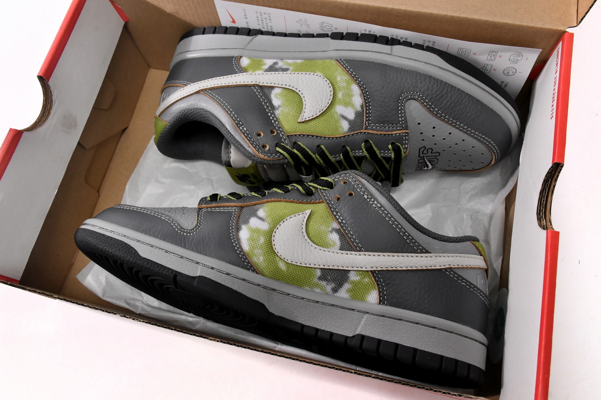 HUF x Nike Dunk Low SB Friends and Family