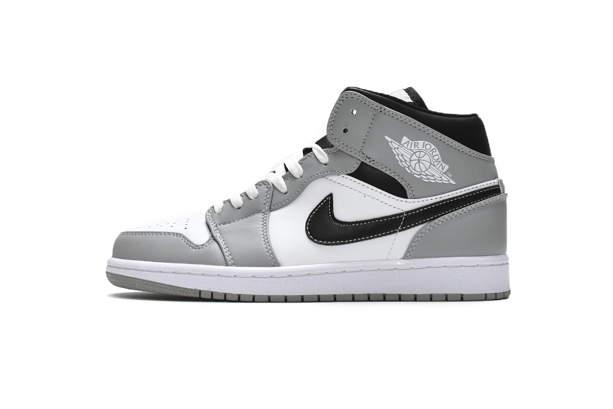 Air Jordan 1 Mid ‘Light Smoke Grey’ 554724-078