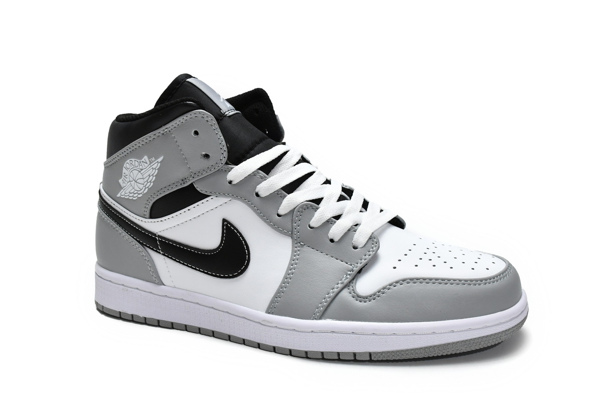 Air Jordan 1 Mid ‘Light Smoke Grey’ 554724-078