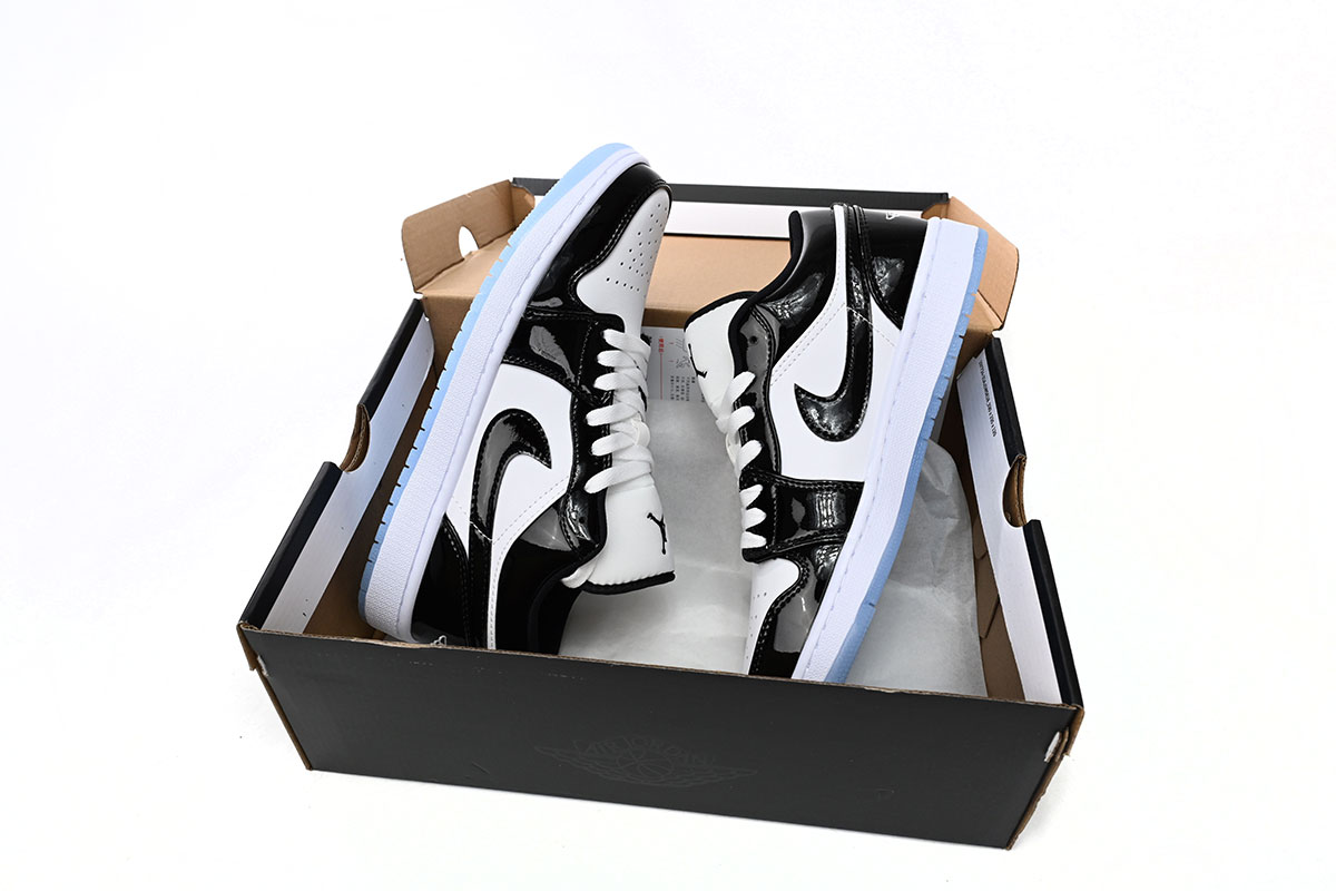 Air Jordan 1 Low “Concord”